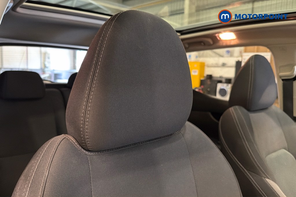 Nissan Qashqai N-Connecta Manual Petrol SUV - Stock Number (1647077) - 23rd supplementary image