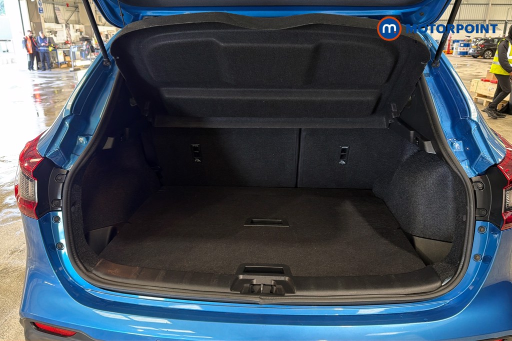 Nissan Qashqai N-Connecta Manual Petrol SUV - Stock Number (1647077) - 33rd supplementary image