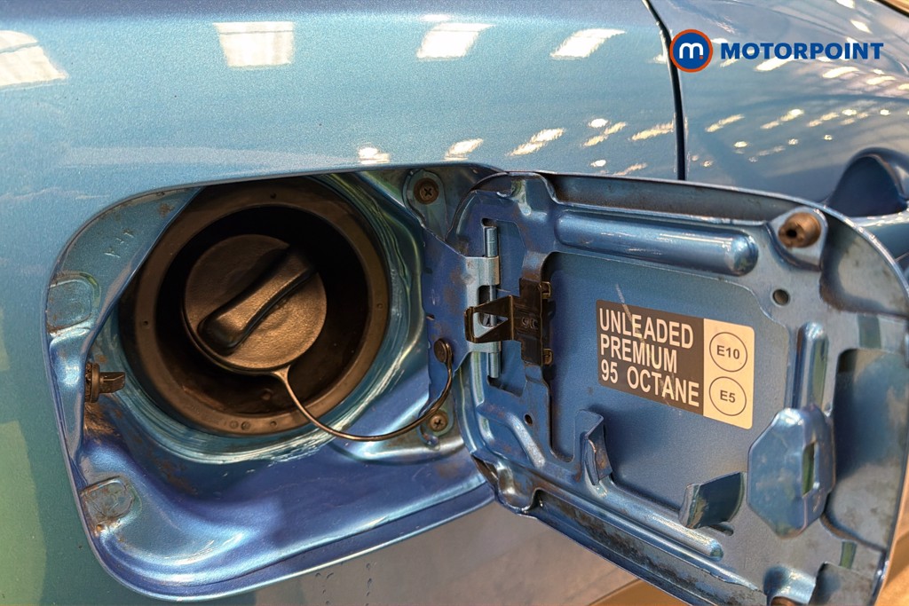 Nissan Qashqai N-Connecta Manual Petrol SUV - Stock Number (1647077) - 41st supplementary image