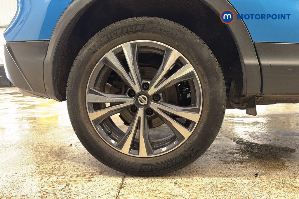 Nissan Qashqai N-Connecta Manual Petrol SUV - Stock Number (1647077) - 49th supplementary image