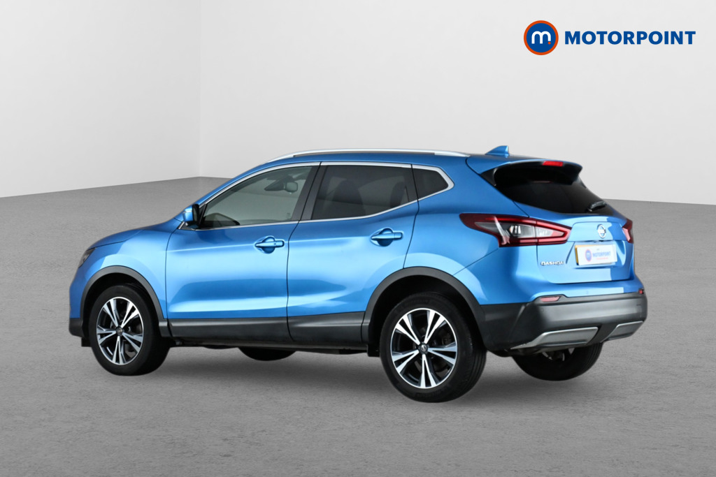 Nissan Qashqai N-Connecta Manual Petrol SUV - Stock Number (1647077) - Passenger side rear corner