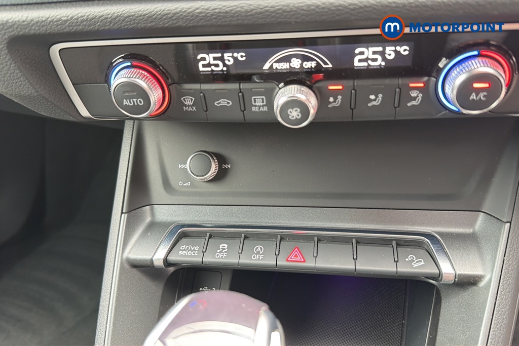 Audi Q3 S Line Automatic Petrol SUV - Stock Number (1647280) - 12th supplementary image