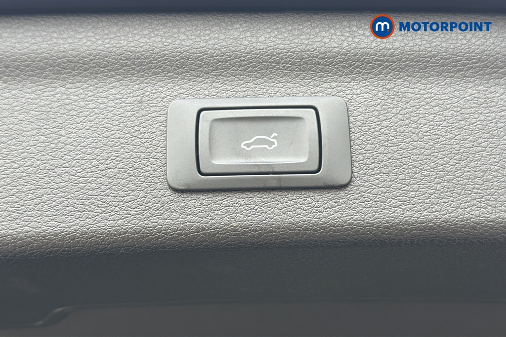 Audi Q3 S Line Automatic Petrol SUV - Stock Number (1647280) - 35th supplementary image