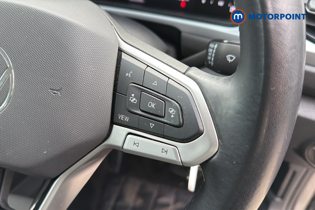Volkswagen T-Roc Life Manual Petrol SUV - Stock Number (1647540) - 3rd supplementary image