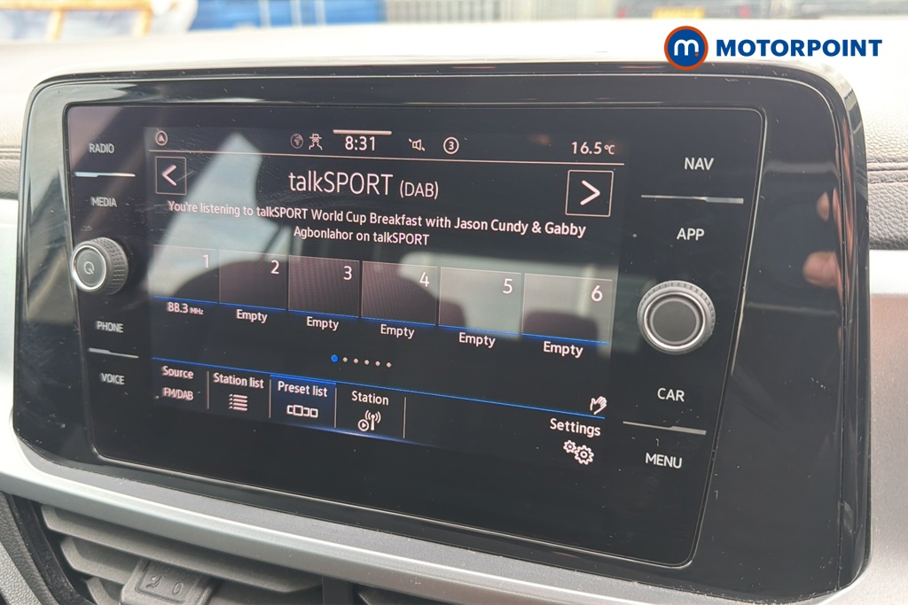 Volkswagen T-Roc Life Manual Petrol SUV - Stock Number (1647540) - 8th supplementary image