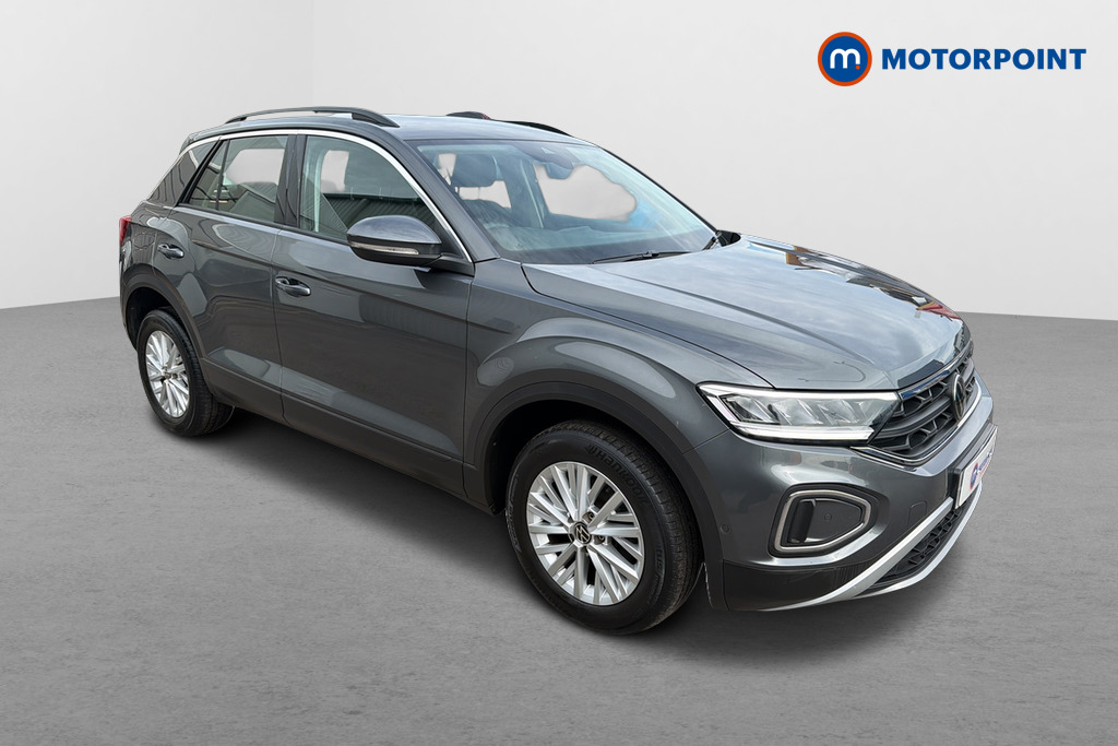 Volkswagen T-Roc Life Manual Petrol SUV - Stock Number (1647540) - Drivers side front corner