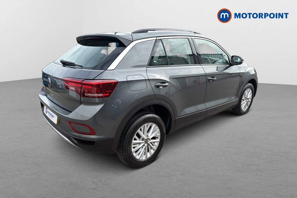 Volkswagen T-Roc Life Manual Petrol SUV - Stock Number (1647540) - Passenger side rear corner