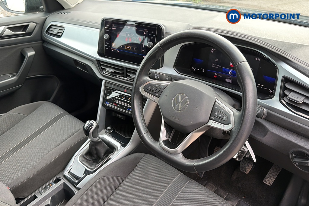 Volkswagen T-Roc Life Manual Petrol SUV - Stock Number (1647540) - 1st supplementary image