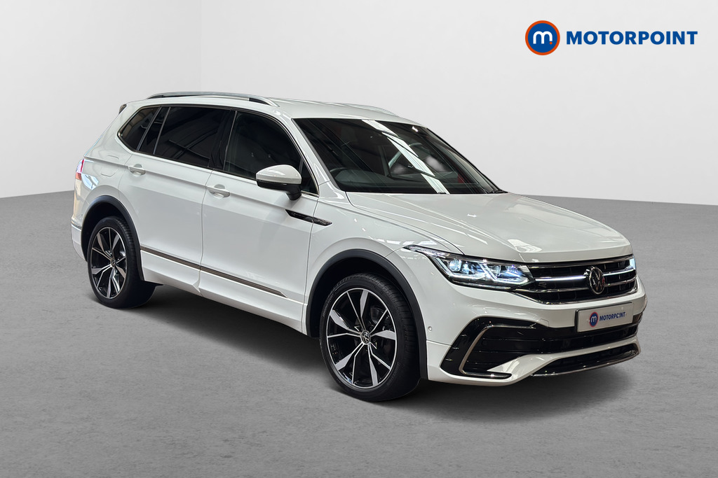 Volkswagen Tiguan Allspace R-Line Automatic Petrol SUV - Stock Number (1647785) - Drivers side front corner