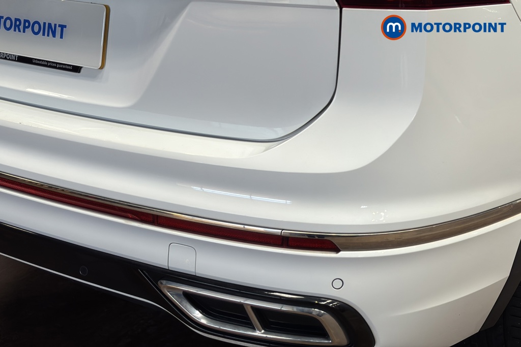 Volkswagen Tiguan Allspace R-Line Automatic Petrol SUV - Stock Number (1647785) - 39th supplementary image