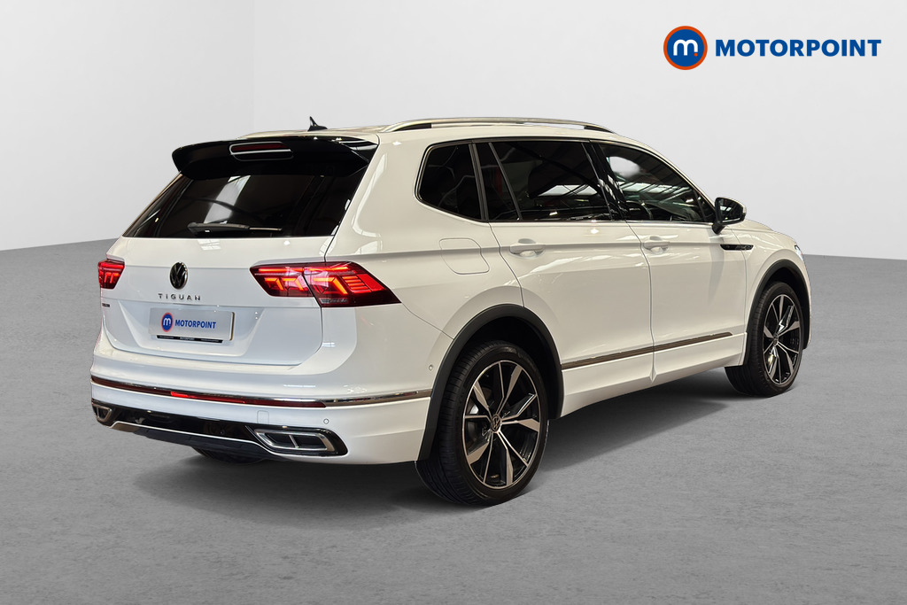 Volkswagen Tiguan Allspace R-Line Automatic Petrol SUV - Stock Number (1647785) - Passenger side rear corner