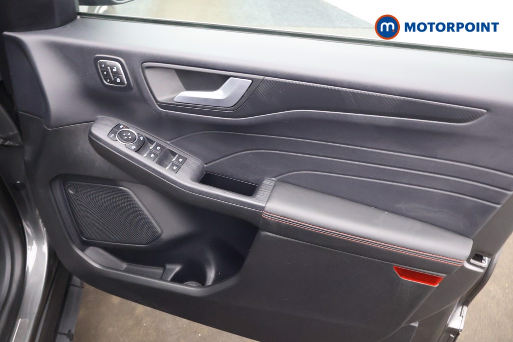 Ford Kuga St-Line Automatic Petrol-Electric Hybrid SUV - Stock Number (1647906) - 14th supplementary image