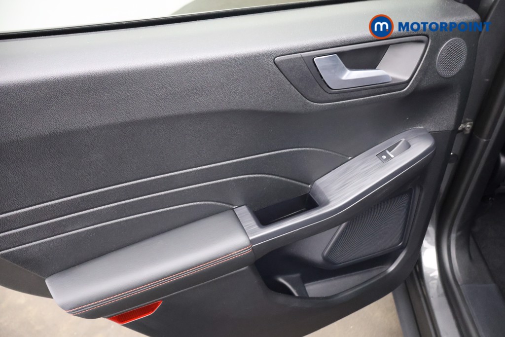 Ford Kuga St-Line Automatic Petrol-Electric Hybrid SUV - Stock Number (1647906) - 20th supplementary image
