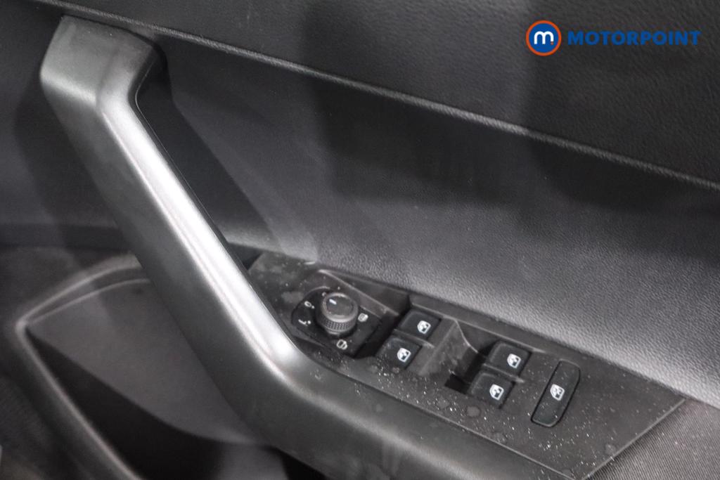 Volkswagen Polo Life Manual Petrol Hatchback - Stock Number (1647934) - 10th supplementary image