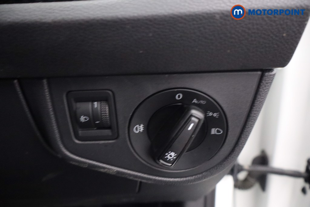 Volkswagen Polo Life Manual Petrol Hatchback - Stock Number (1647946) - 12th supplementary image