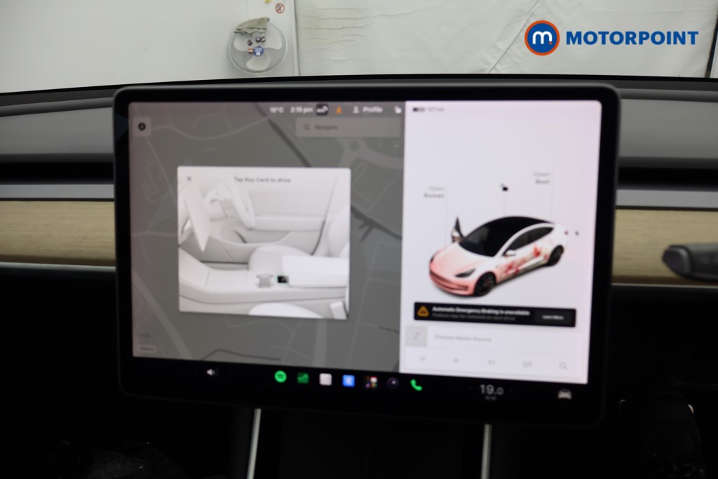 Tesla Model 3 Performance Automatic Electric Saloon - Stock Number (1648084) - 6th supplementary image