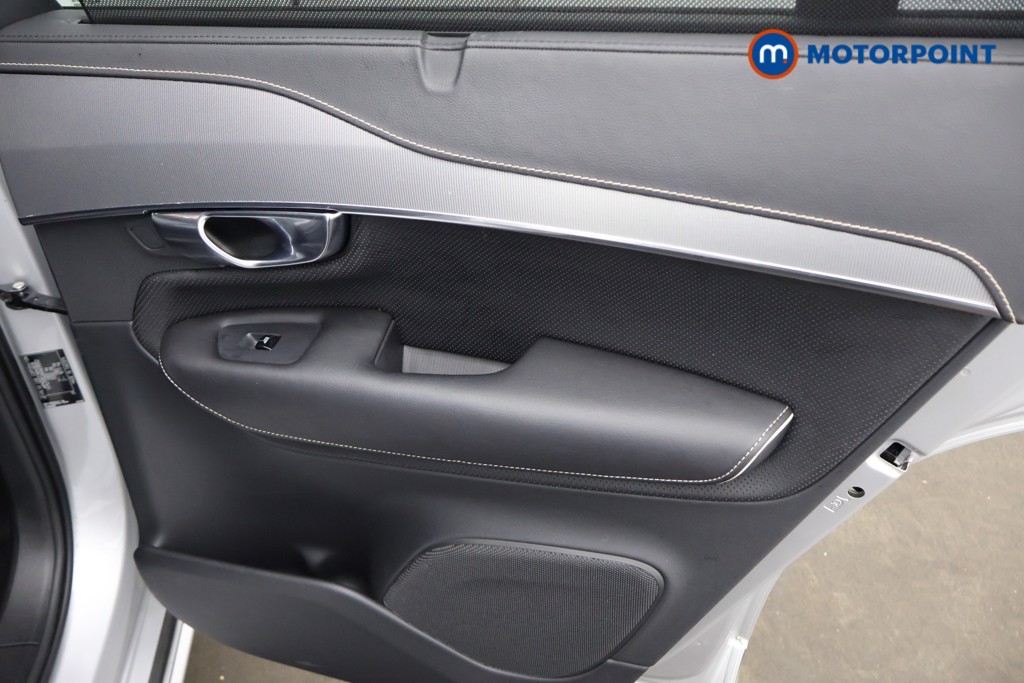 Volvo Xc90 R Design Pro Automatic Petrol Plug-In Hybrid SUV - Stock Number (1648344) - 16th supplementary image