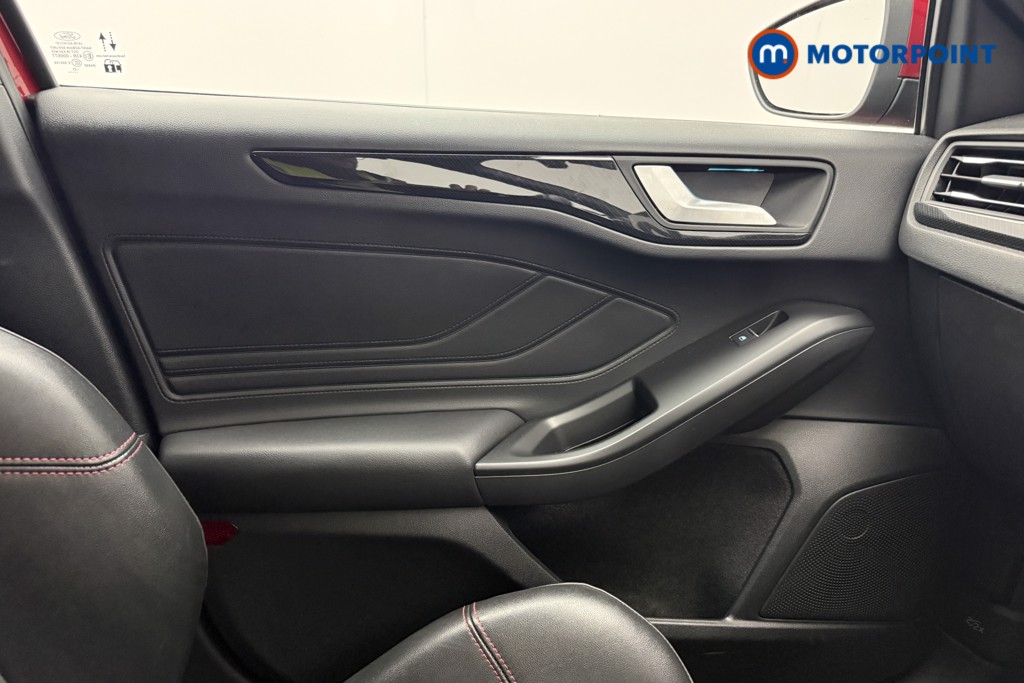 Ford Focus ST Manual Petrol Hatchback - Stock Number (1648407) - 10th supplementary image