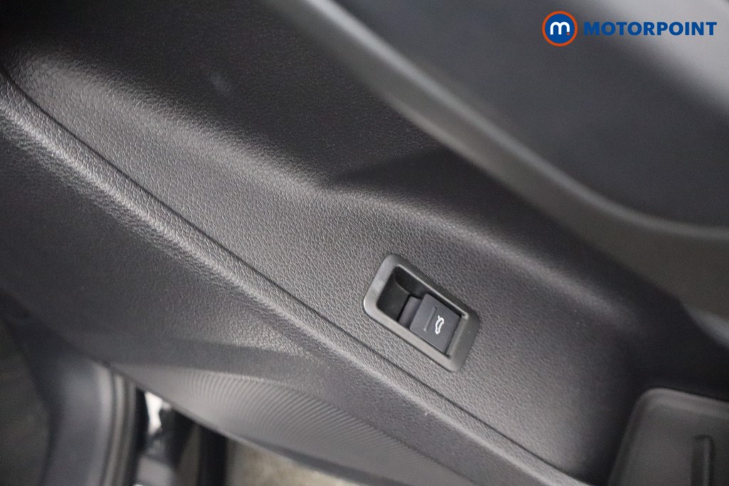 Audi Q3 Black Edition Automatic Petrol SUV - Stock Number (1648432) - 11th supplementary image