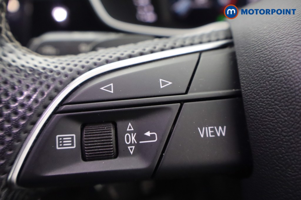 Audi Q3 Black Edition Automatic Petrol SUV - Stock Number (1648432) - 15th supplementary image