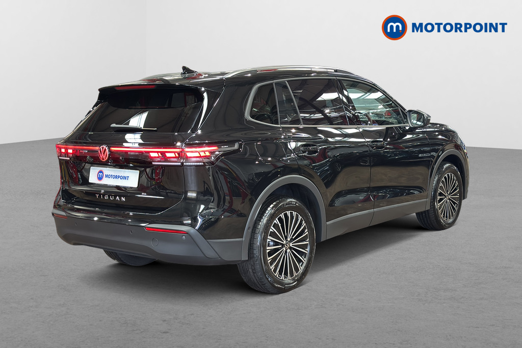 Volkswagen Tiguan Match Automatic Diesel SUV - Stock Number (1649092) - Passenger side rear corner