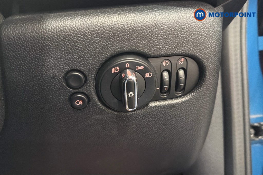 Mini Hatchback Cooper Sport Manual Petrol Hatchback - Stock Number (1649346) - 18th supplementary image