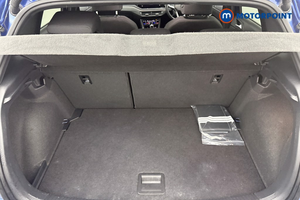 Volkswagen Polo R-Line Automatic Petrol Hatchback - Stock Number (1649562) - 8th supplementary image