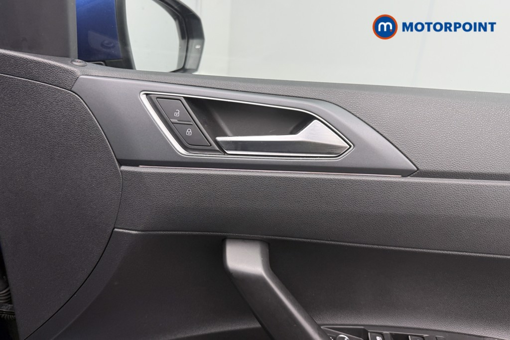 Volkswagen Polo R-Line Automatic Petrol Hatchback - Stock Number (1649562) - 17th supplementary image