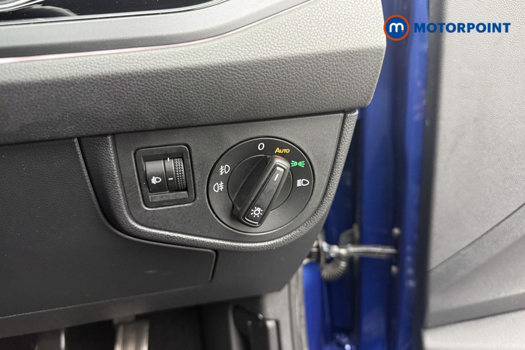 Volkswagen Polo R-Line Automatic Petrol Hatchback - Stock Number (1649562) - 41st supplementary image