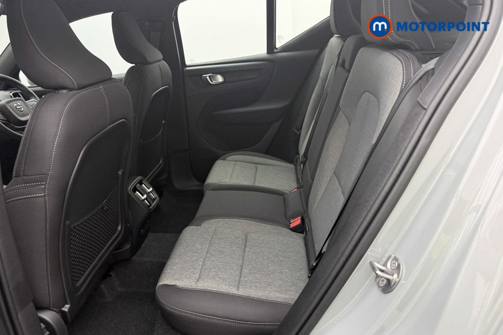 Volvo Xc40 Core Automatic Petrol SUV - Stock Number (1649588) - 2nd supplementary image