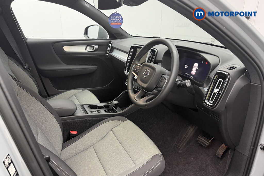 Volvo Xc40 Core Automatic Petrol SUV - Stock Number (1649588) - 3rd supplementary image