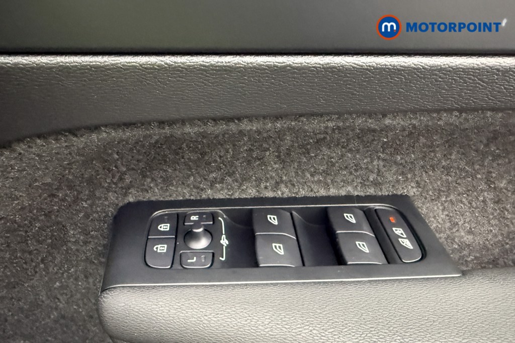 Volvo Xc40 Core Automatic Petrol SUV - Stock Number (1649588) - 10th supplementary image