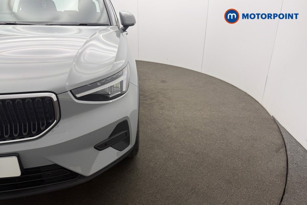 Volvo Xc40 Core Automatic Petrol SUV - Stock Number (1649588) - 16th supplementary image