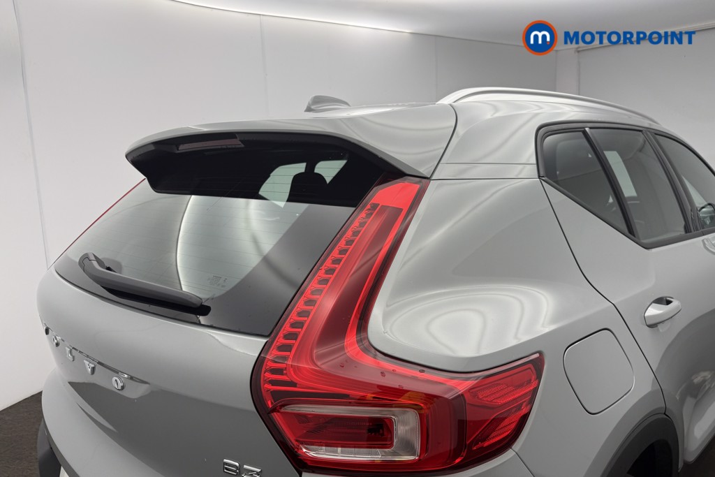 Volvo Xc40 Core Automatic Petrol SUV - Stock Number (1649588) - 17th supplementary image