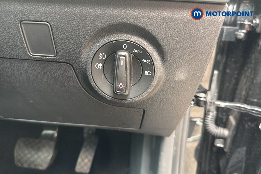 Seat Arona Xperience Lux Automatic Petrol SUV - Stock Number (1649666) - 11th supplementary image
