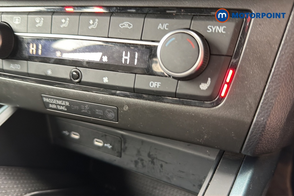 Seat Arona Xperience Lux Automatic Petrol SUV - Stock Number (1649666) - 14th supplementary image