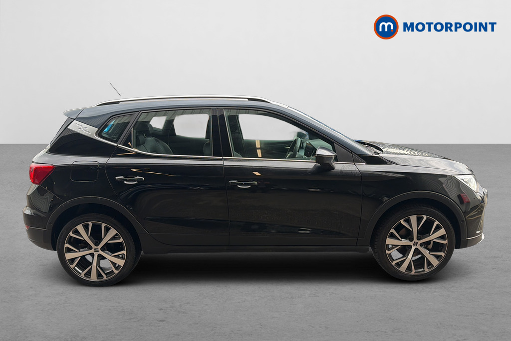 Seat Arona Xperience Lux Automatic Petrol SUV - Stock Number (1649666) - Passenger side