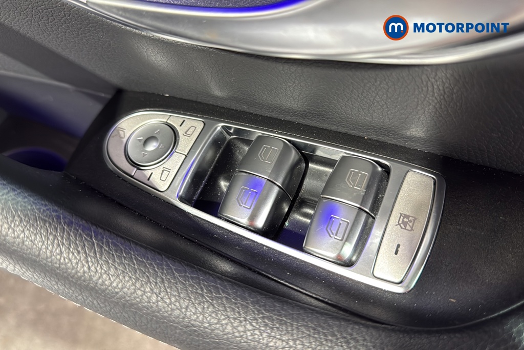 Mercedes-Benz E Class Amg Line Night Edition Automatic Petrol Saloon - Stock Number (1649784) - 19th supplementary image