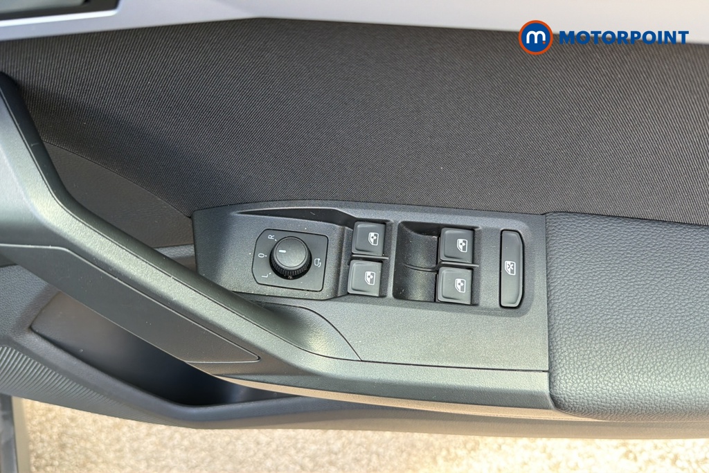 Seat Arona FR Automatic Petrol SUV - Stock Number (1650066) - 19th supplementary image