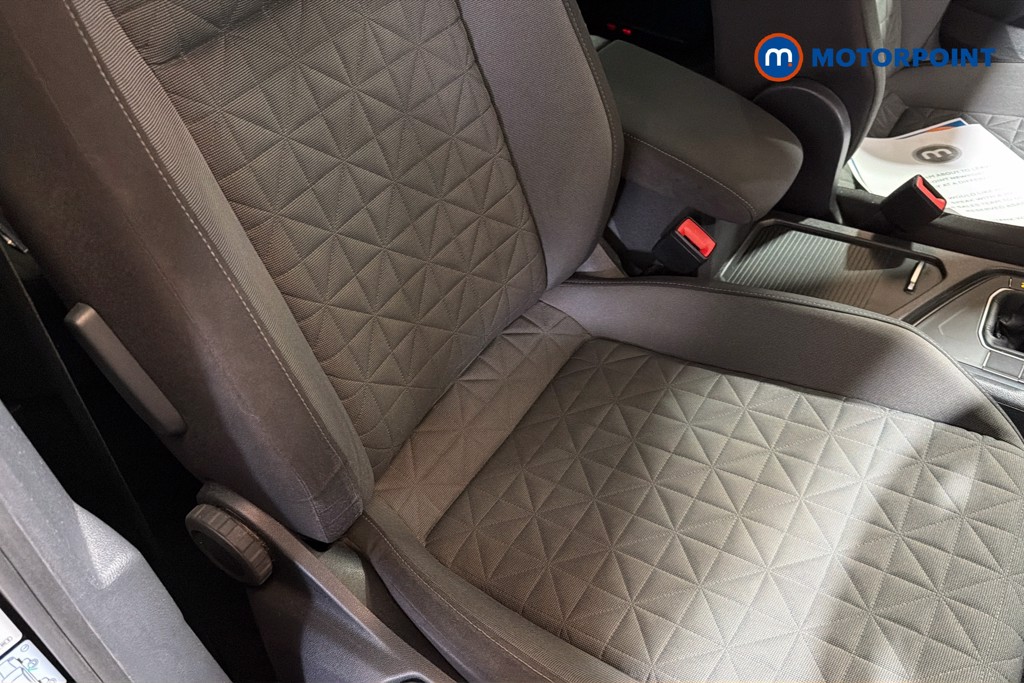 Volkswagen Tiguan Life Manual Petrol SUV - Stock Number (1650069) - 22nd supplementary image