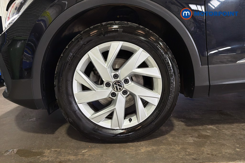 Volkswagen Tiguan Life Manual Petrol SUV - Stock Number (1650069) - 47th supplementary image