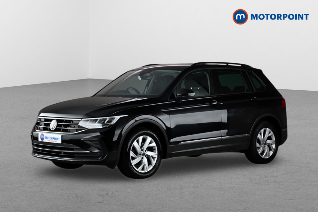 Volkswagen Tiguan Life Manual Petrol SUV - Stock Number (1650069) - Passenger side front corner