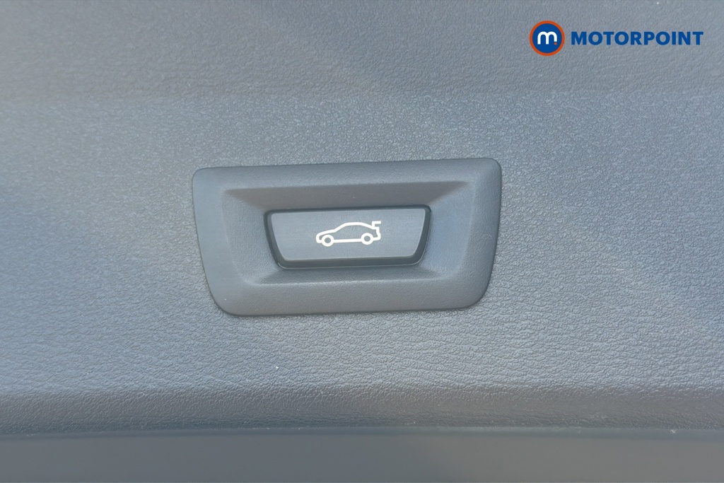 BMW X1 Xline Automatic Petrol SUV - Stock Number (1650079) - 35th supplementary image