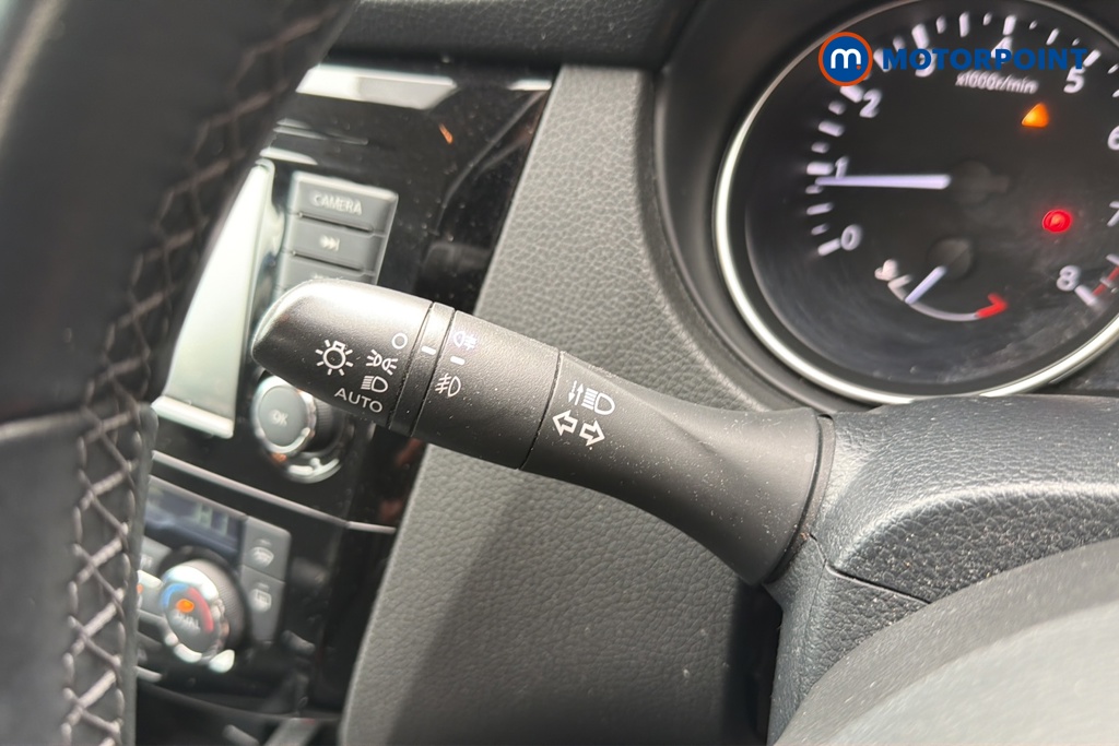 Nissan Qashqai Acenta Premium Manual Petrol SUV - Stock Number (1650080) - 5th supplementary image