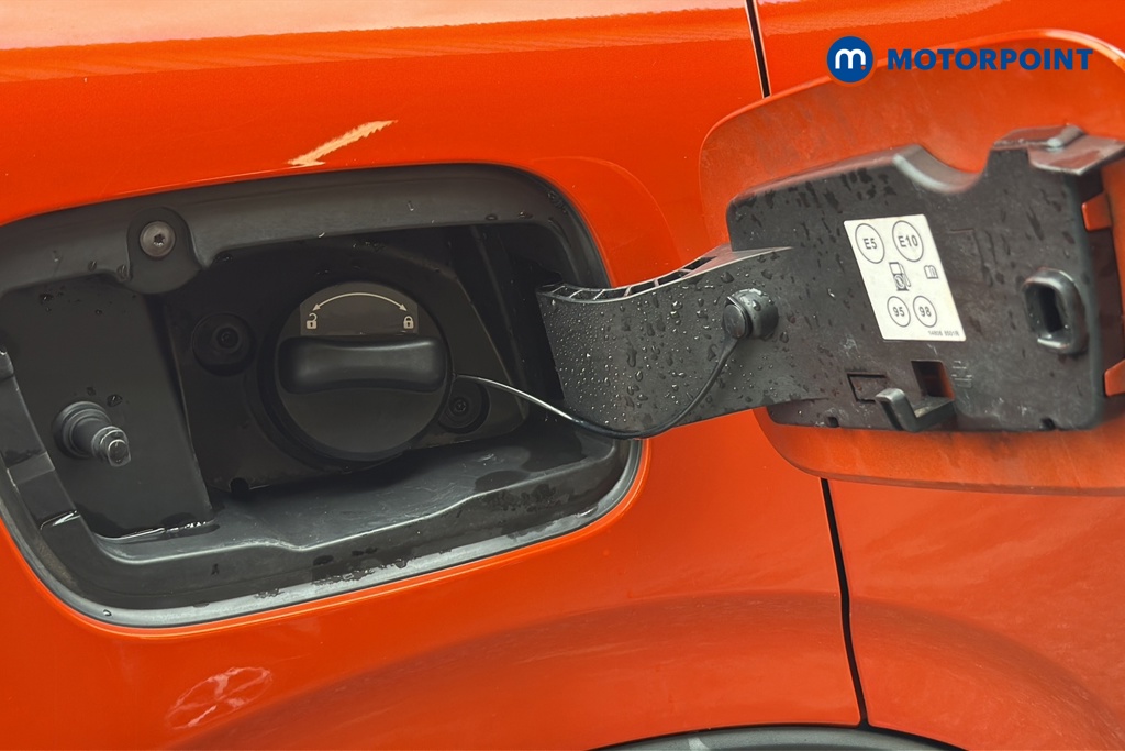 Renault Arkana R.S. Line Automatic Petrol-Electric Hybrid SUV - Stock Number (1650302) - 41st supplementary image