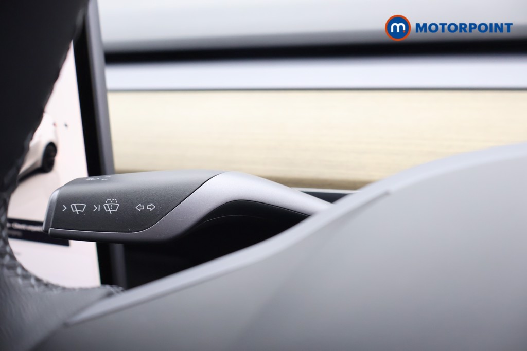 Tesla Model Y Long Range Automatic Electric SUV - Stock Number (1650396) - 4th supplementary image