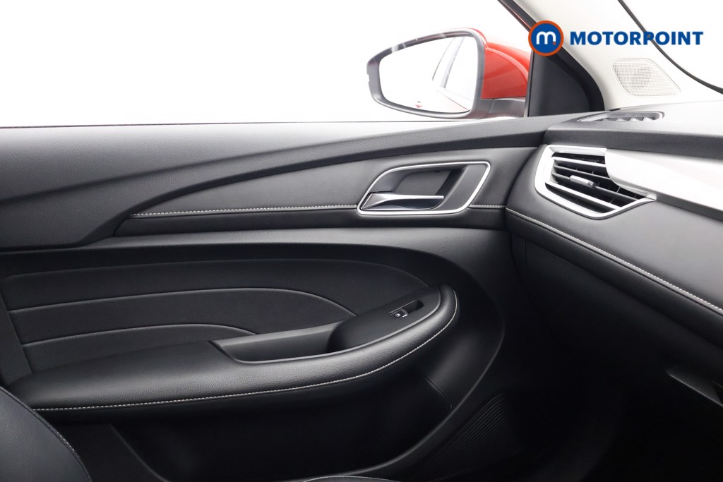 Mg Motor Uk MG5 Exclusive Automatic Electric Estate - Stock Number (1650435) - 9th supplementary image