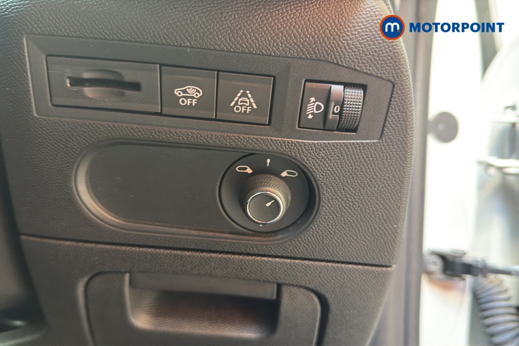 DS Ds 3 Performance Line Manual Diesel SUV - Stock Number (1650503) - 11th supplementary image