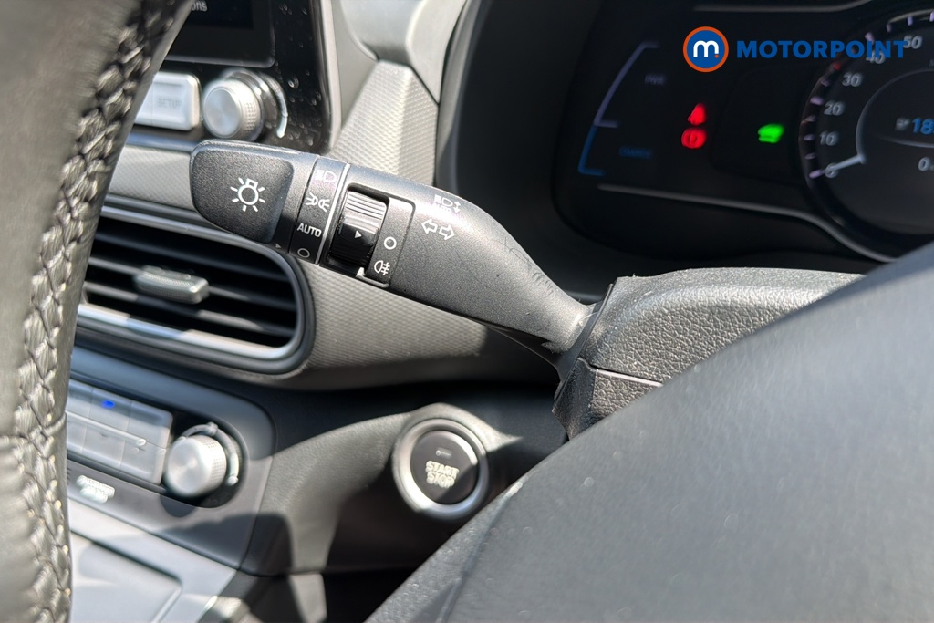 Hyundai Kona Premium Se Automatic Electric SUV - Stock Number (1650540) - 5th supplementary image