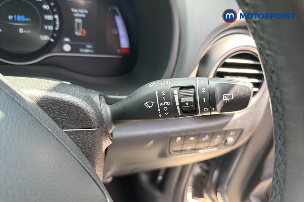 Hyundai Kona Premium Se Automatic Electric SUV - Stock Number (1650540) - 6th supplementary image